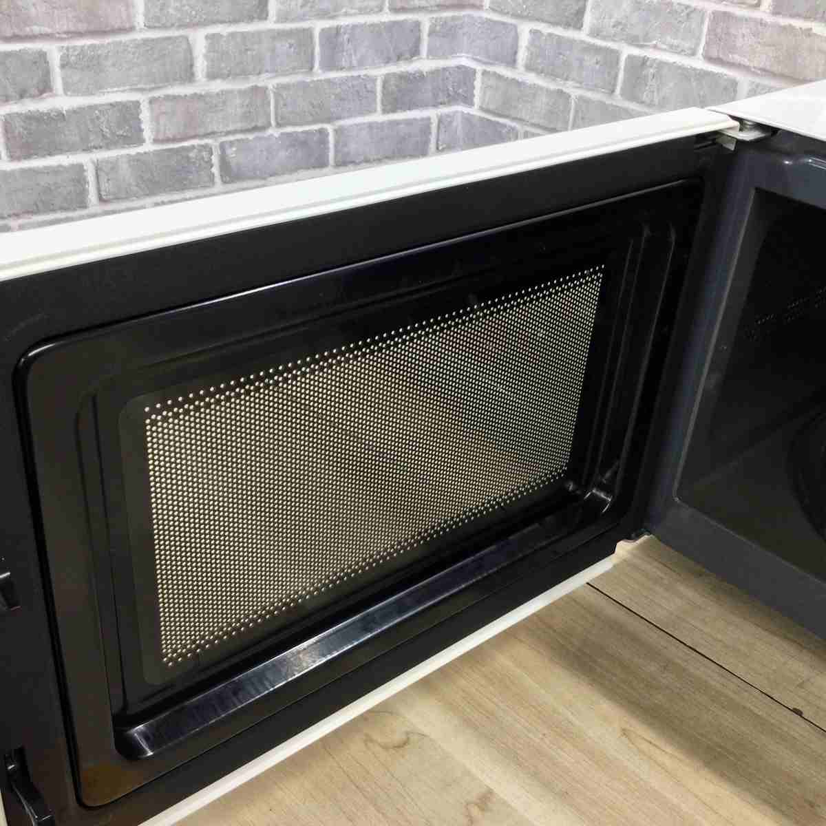シャープ 電子レンジ 520W 18L ヘルツフリー RE-TM18-W 2019年製