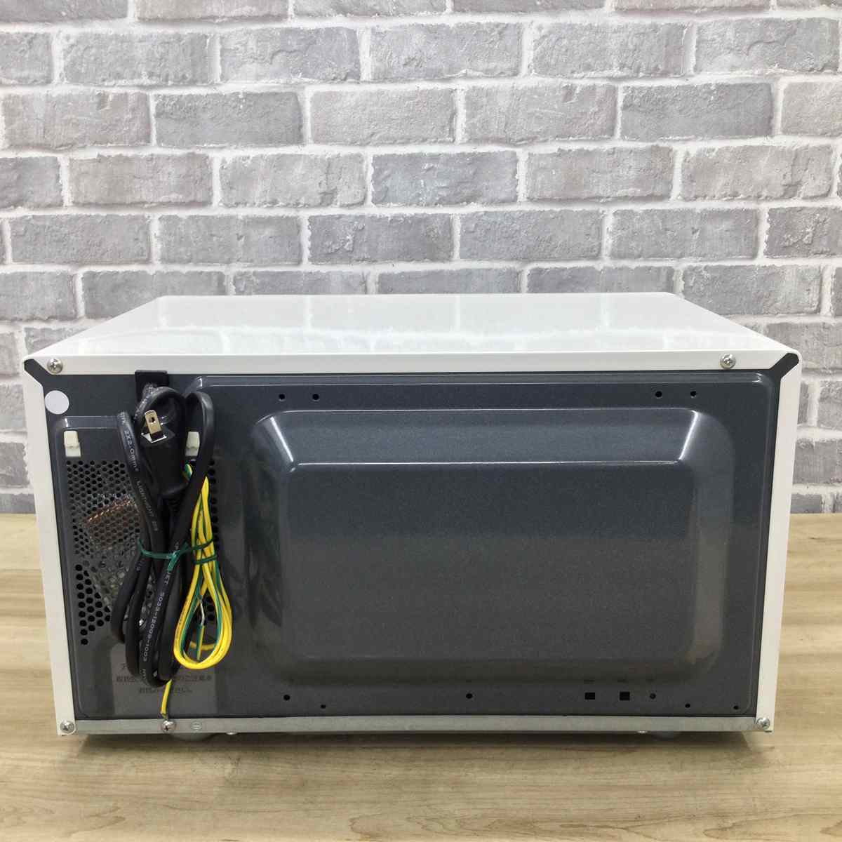 シャープ 電子レンジ 520W 18L ヘルツフリー RE-TM18-W 2019年製