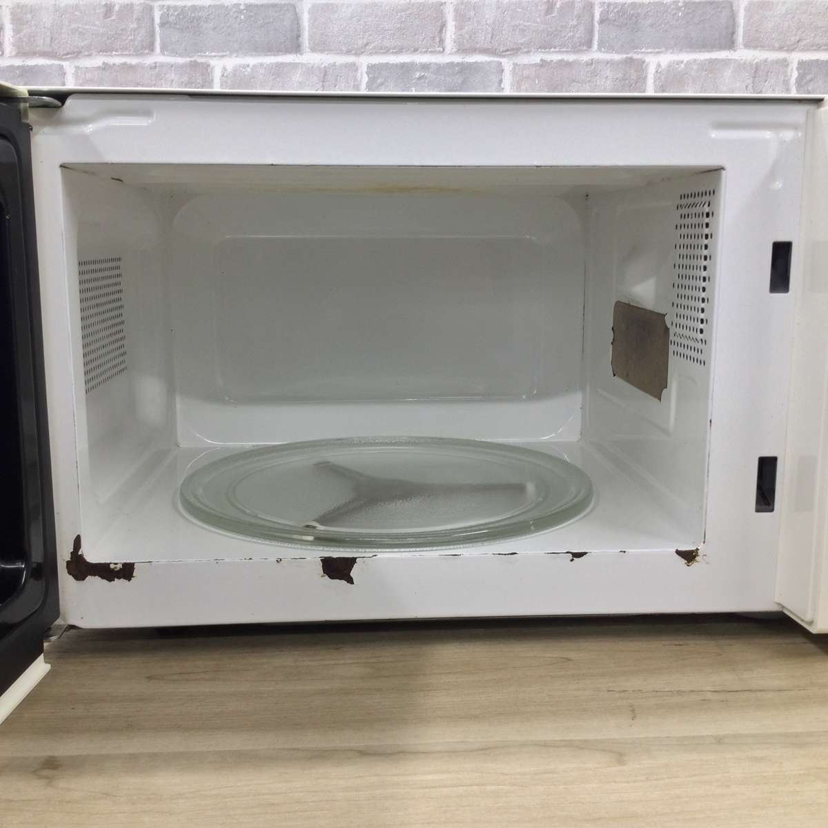 ツインバード 電子レンジ 700W 17L 50hz 東日本専用 DR-D219 2015年製