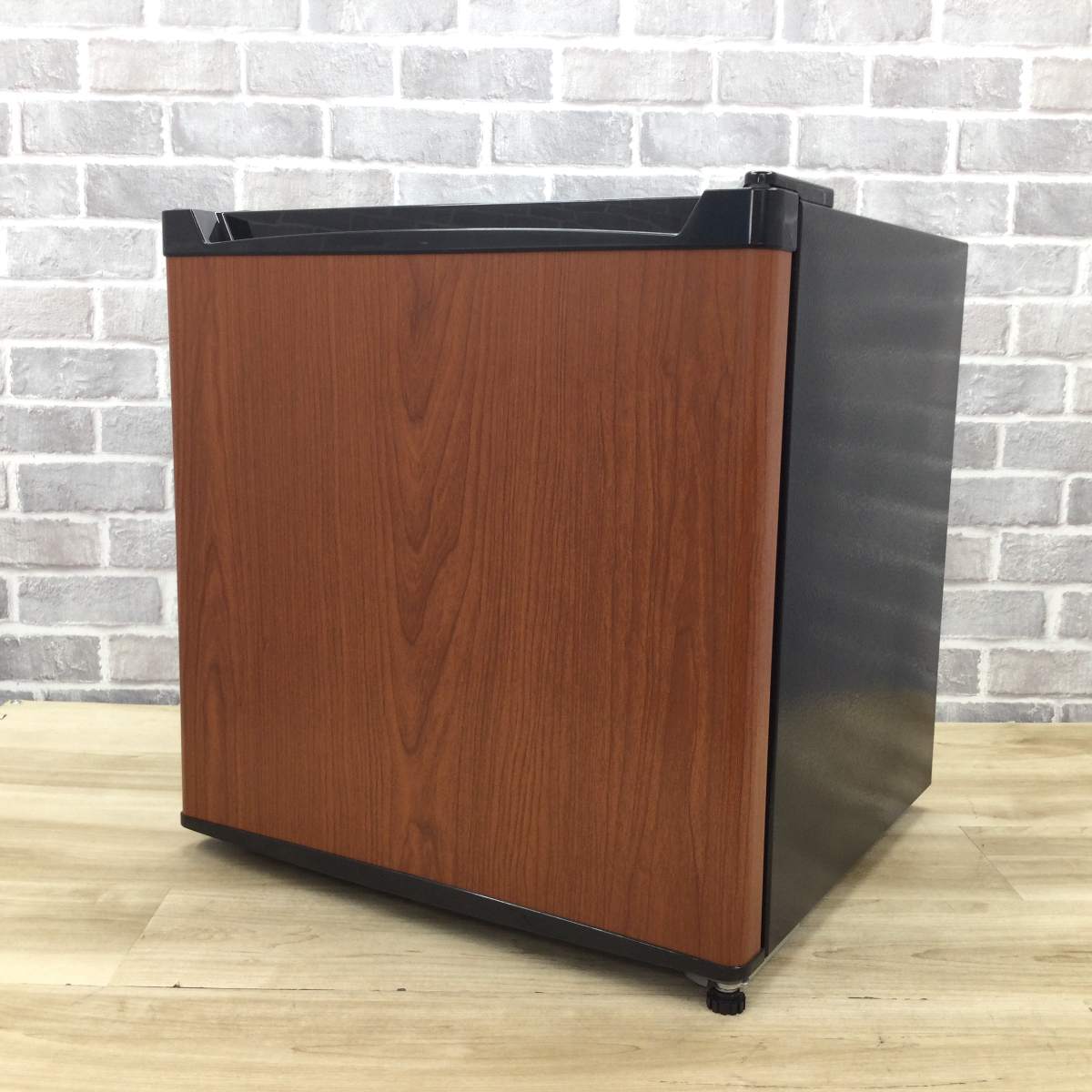 アイリスオーヤマ 冷蔵庫 1ドア 46L 右開き PRC-B051D-M 2021年製