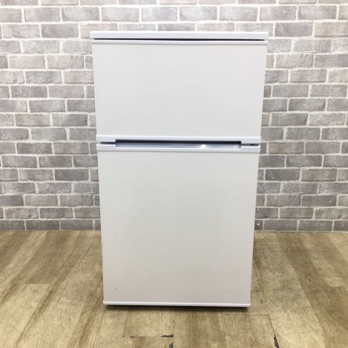 アビテラックス 冷蔵庫 2ドア 90L 右開き AR-951 2024年製