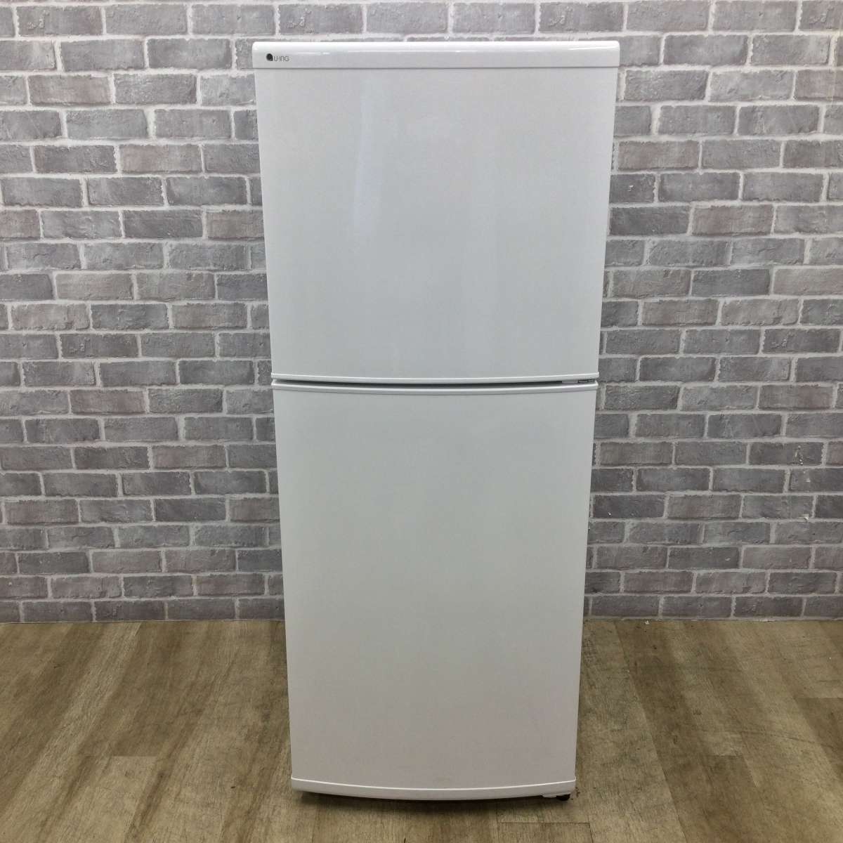 ユーイング 冷蔵庫 2ドア 140L 右開き UR-F140J(W) 2018年製