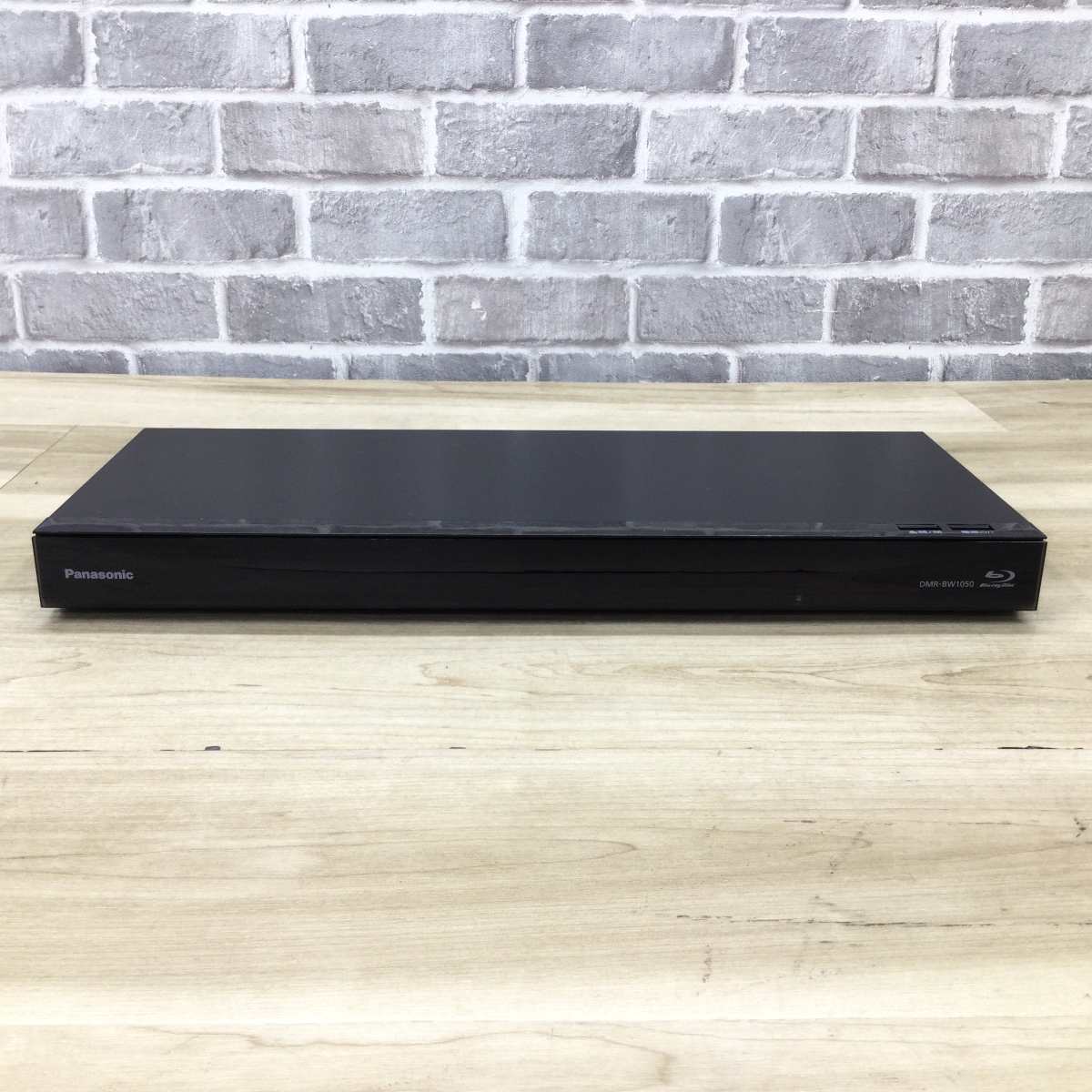 パナソニック ブルーレイレコーダー1TB 2チューナー DMR-BW1050 2019年