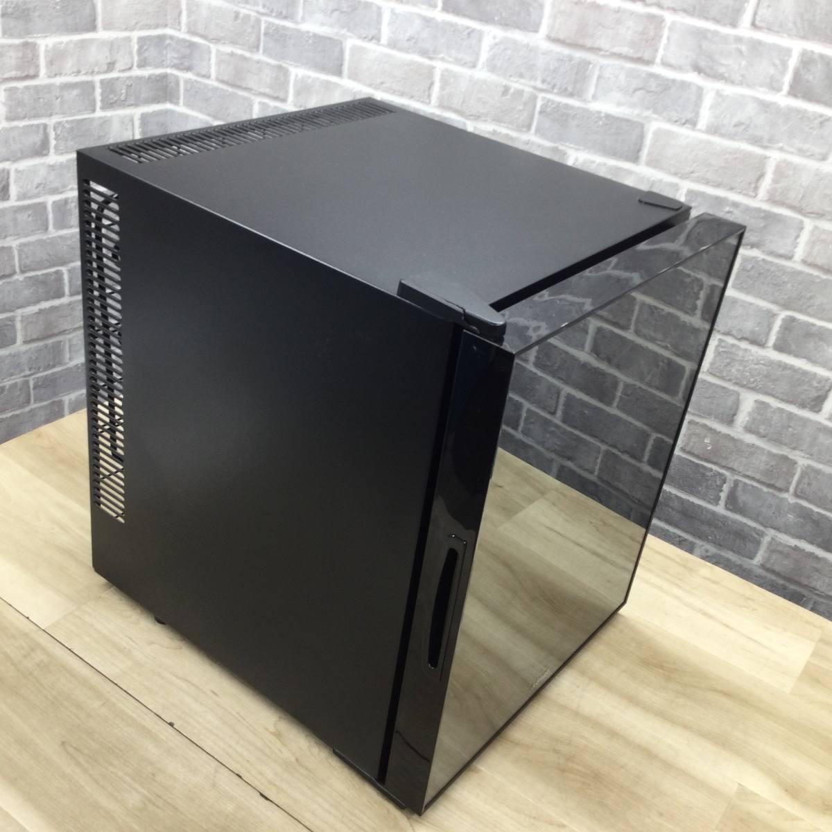 A-Stage 冷蔵庫 1ドア 32L ミラーガラス ペルチェ式 PR02B-32MG 2022年