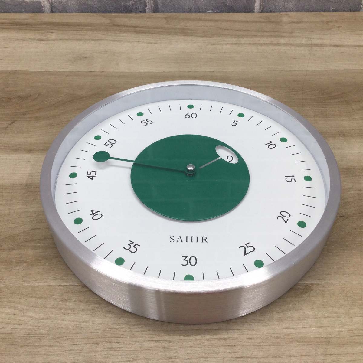 掛け時計 SAHIR Aluminumwallclock
