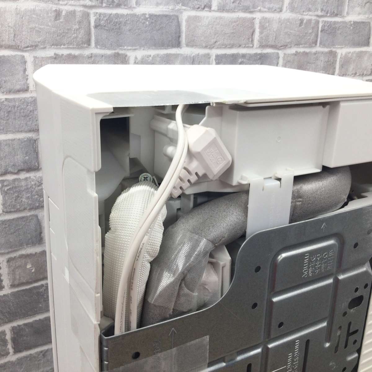 パナソニック エアコン 2.2kw Eolia（エオリア）【エコナビ・ナノイー・自動お掃除機能搭載】 CS-EX223D-W 2023年製