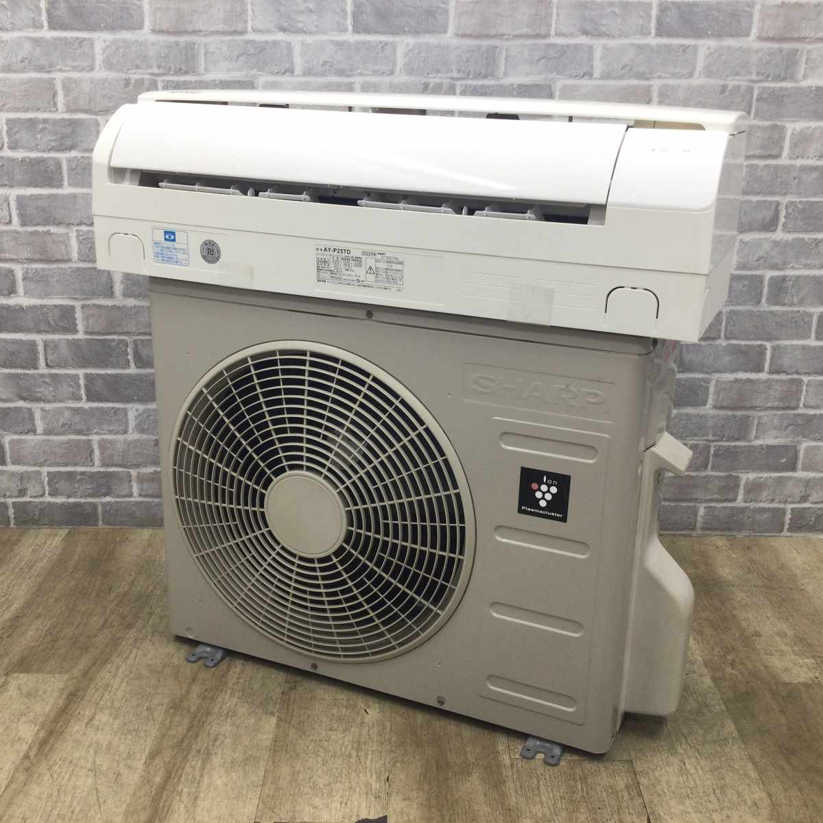 シャープ エアコン 2.5kw 【プラズマクラスター25000搭載】 AY-P25TD-W 2022年製
