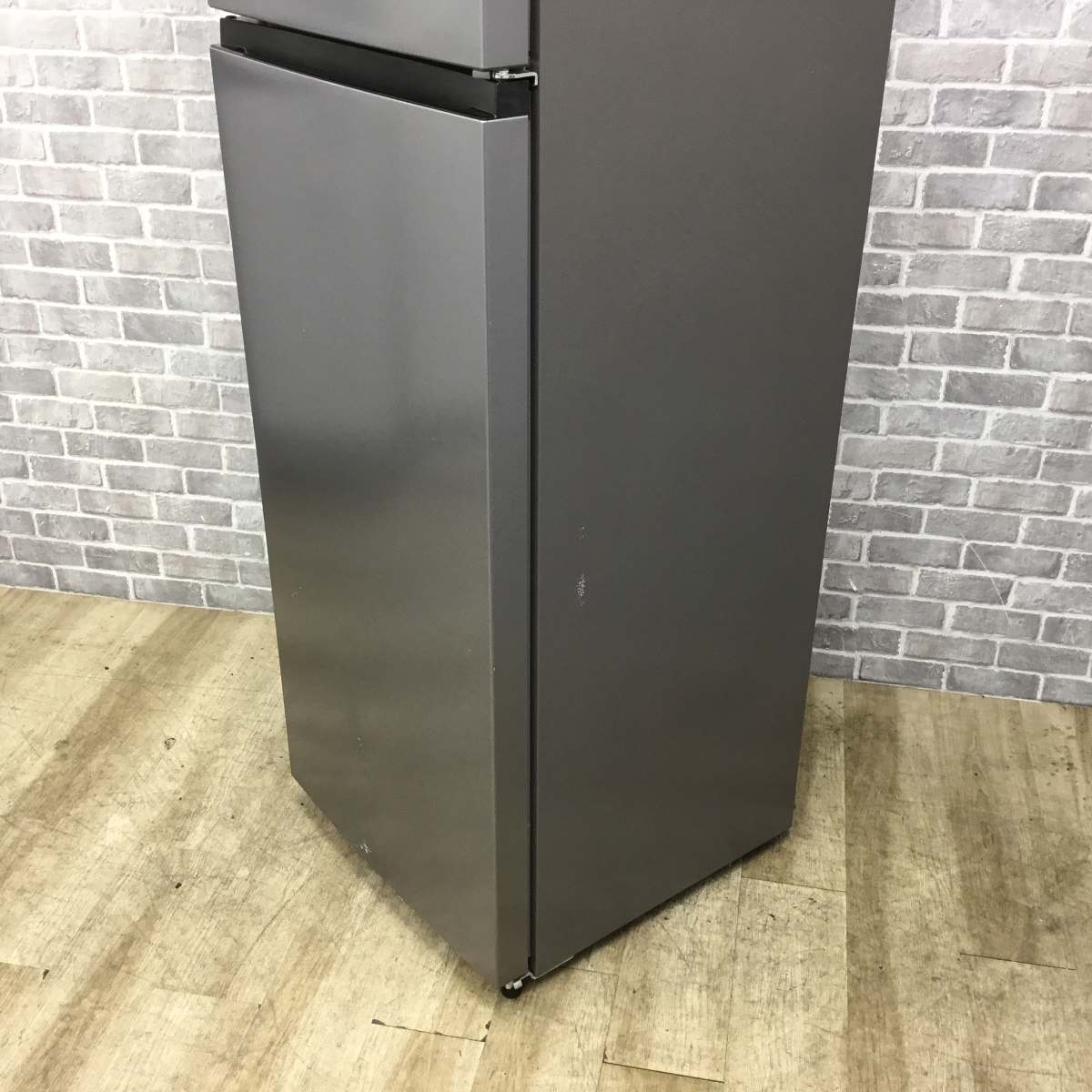 ハイセンス 冷蔵庫 2ドア 250L 右開き HR-B2501 2023年製 | リユース