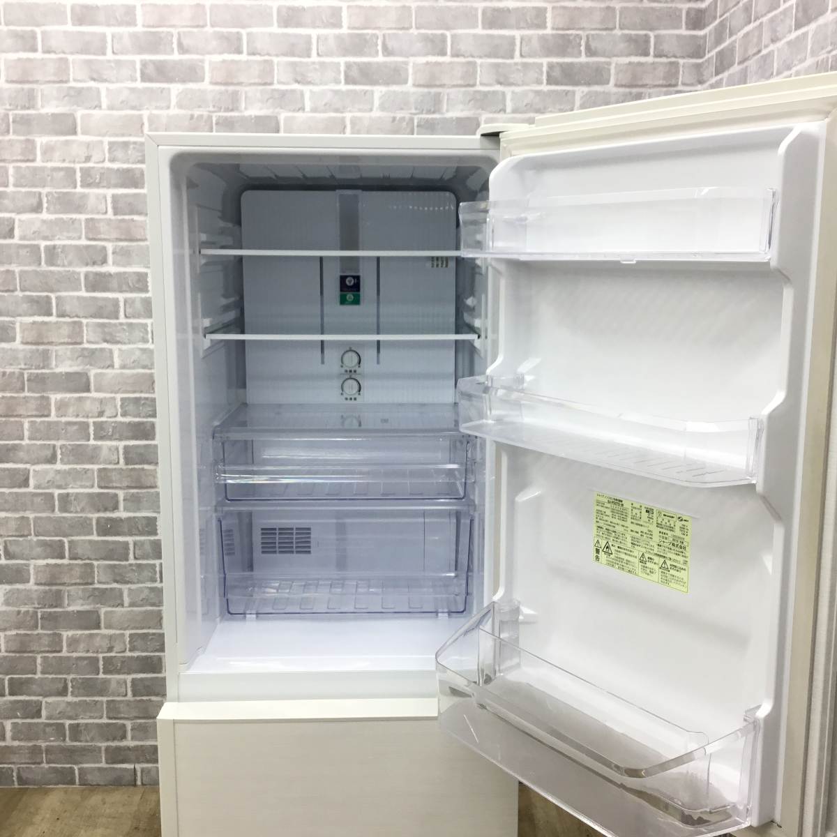 シャープ 冷蔵庫 2ドア 271L 右開き SJ-PD27D-W 2018年製 | リユース