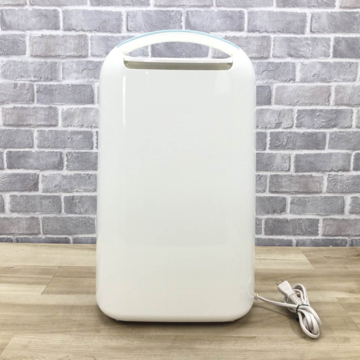 アイリスオーヤマ 衣類乾燥 除湿器 コンプレッサー式 IJC-H65 2018年製