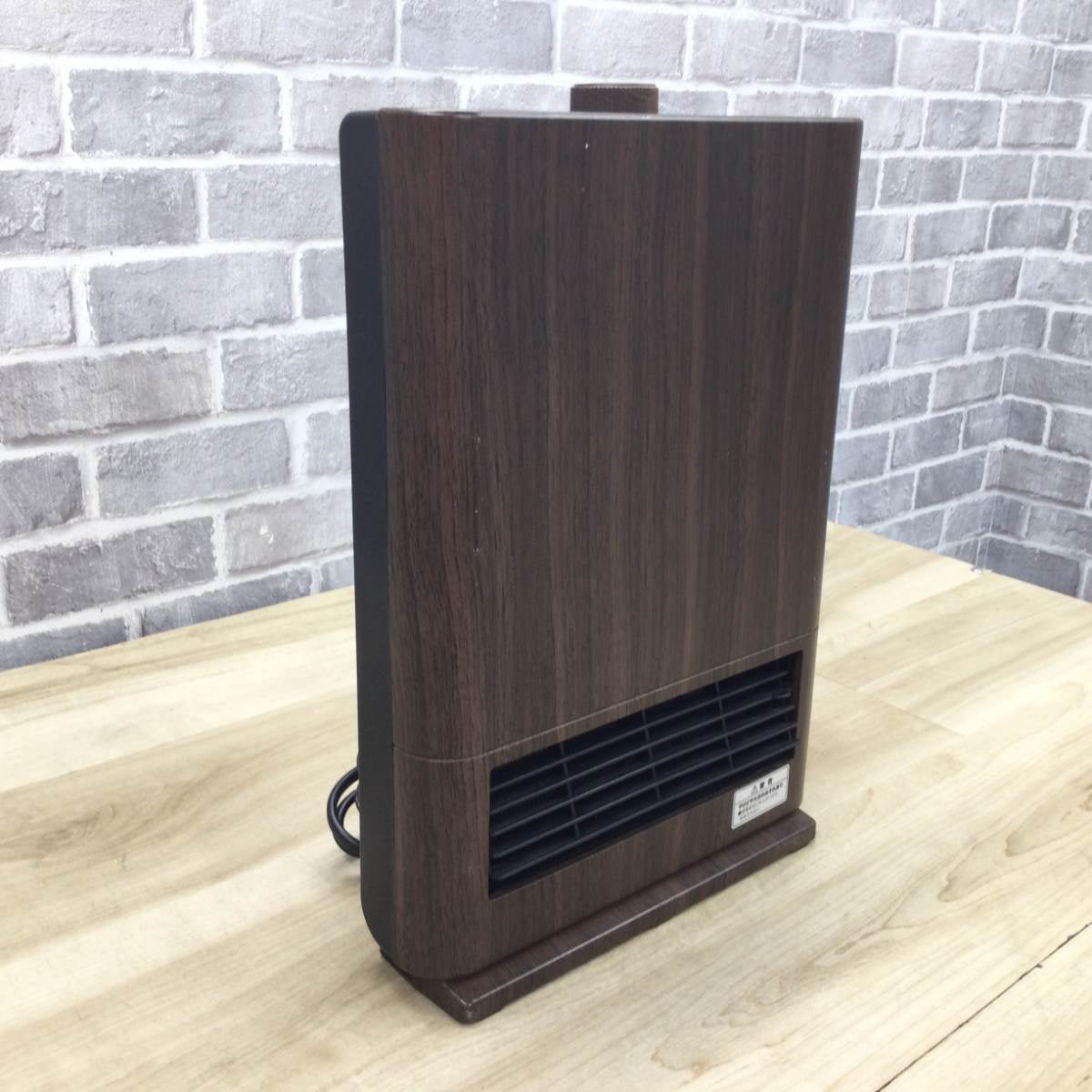 ニトリ セラミックファンヒーター1000W NPA-1-M DBR18 2018年製