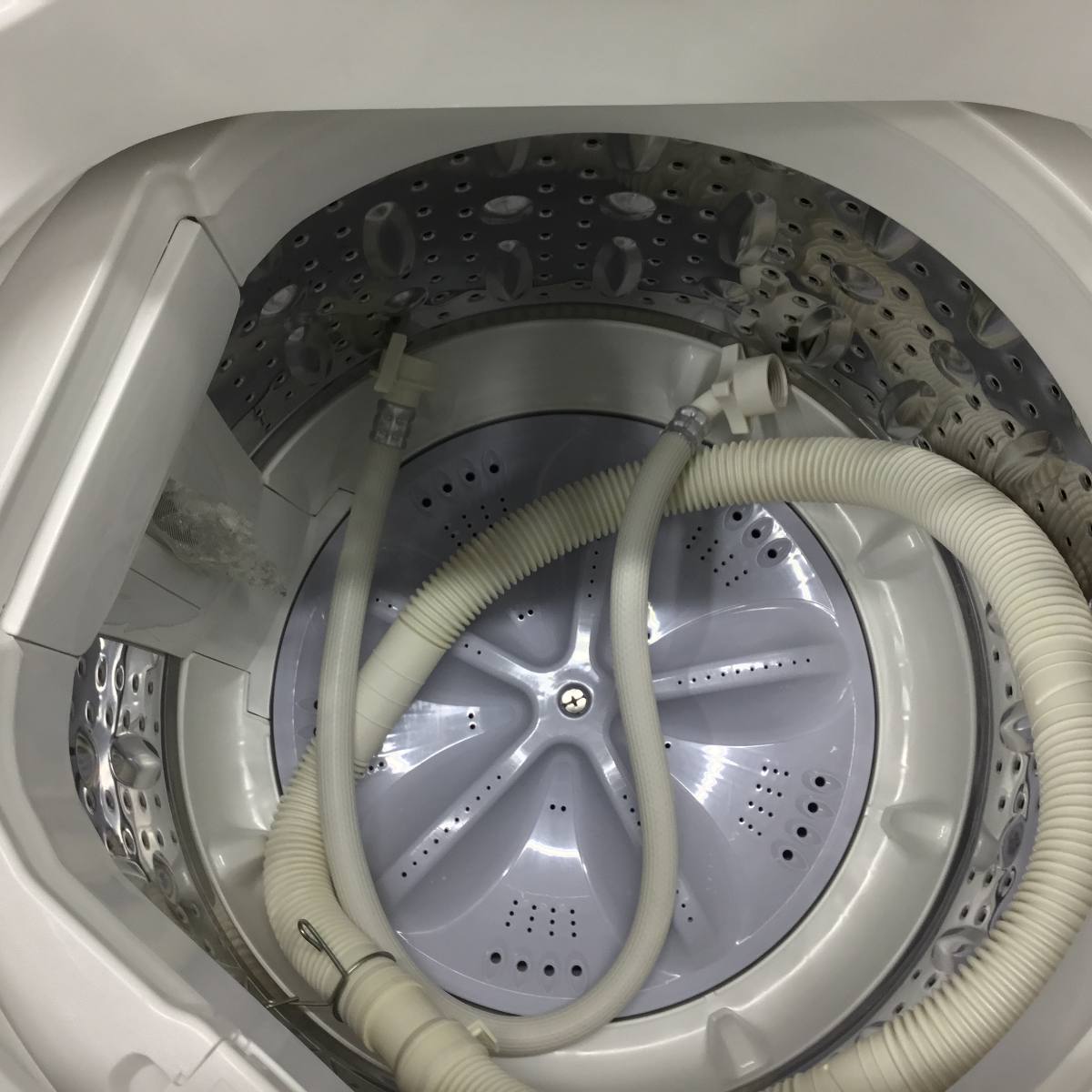 家電3点セット シャープ 冷蔵庫 137L シャープ 洗濯機 4.5kg 東芝 電子