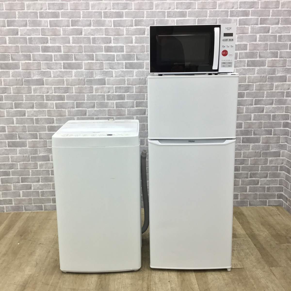 【都内送料無料】シャープ冷蔵庫、ハイアール洗濯機、電子レンジ3点セット 家電3点セット シャープ 冷蔵庫 137L ハイアール 洗濯機 4.5kg