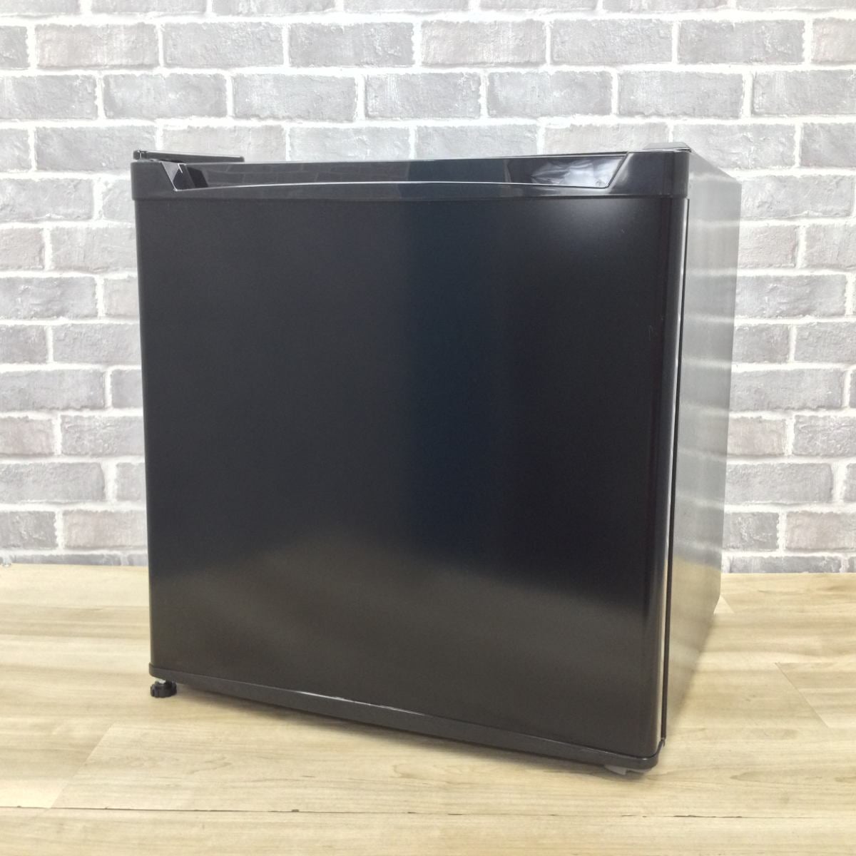 アイリスオーヤマ 冷蔵庫 1ドア 46L 左開き PRC-B051D-B 2024年製