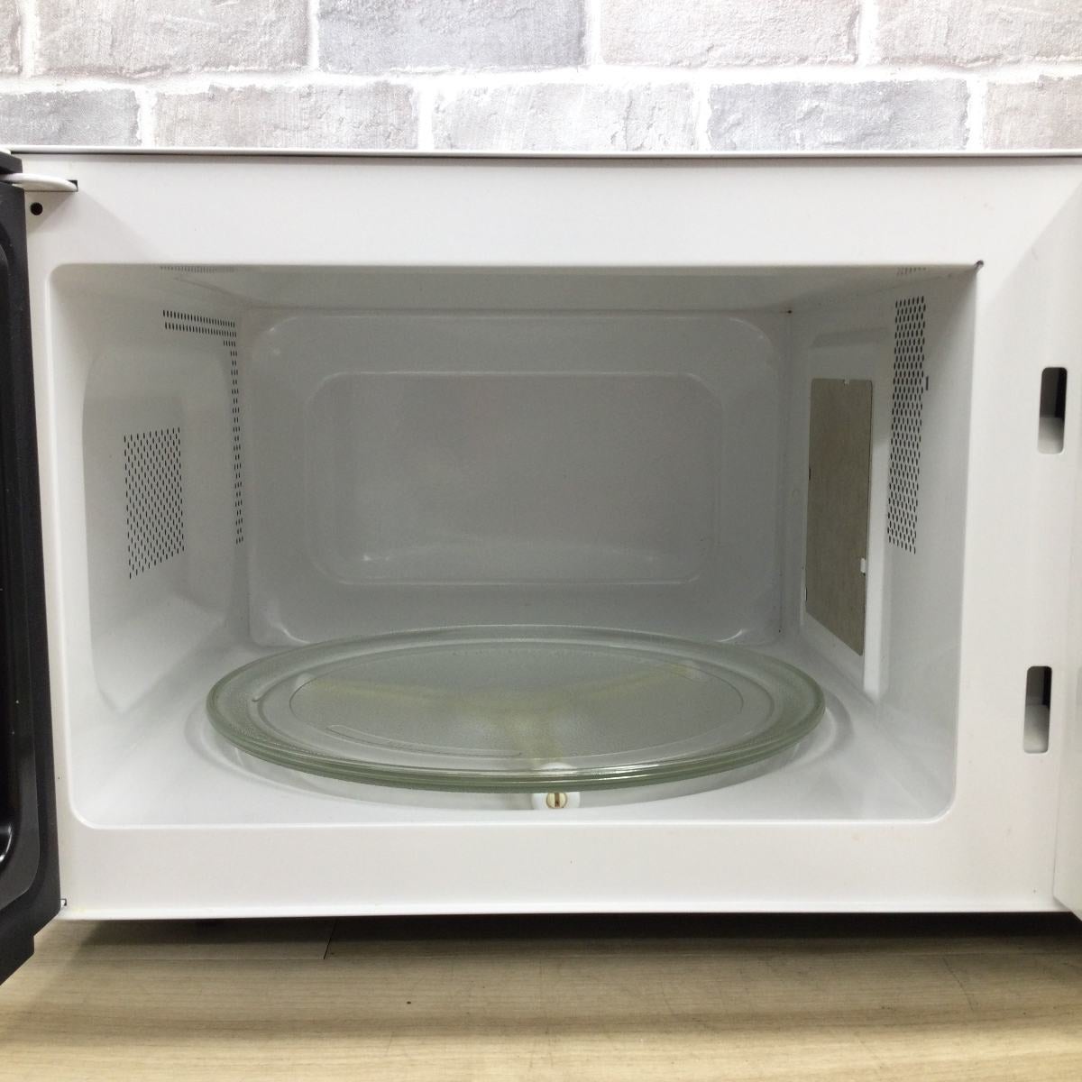シャープ 電子レンジ 700W 20L50hz専用 RE-T3-W5 2017年製 | リユース
