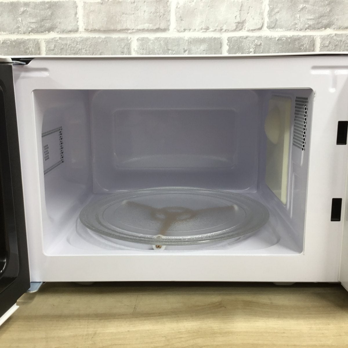 アイリスオーヤマ 電子レンジ 500W 17L ヘルツフリー IMB-T178-W 2024