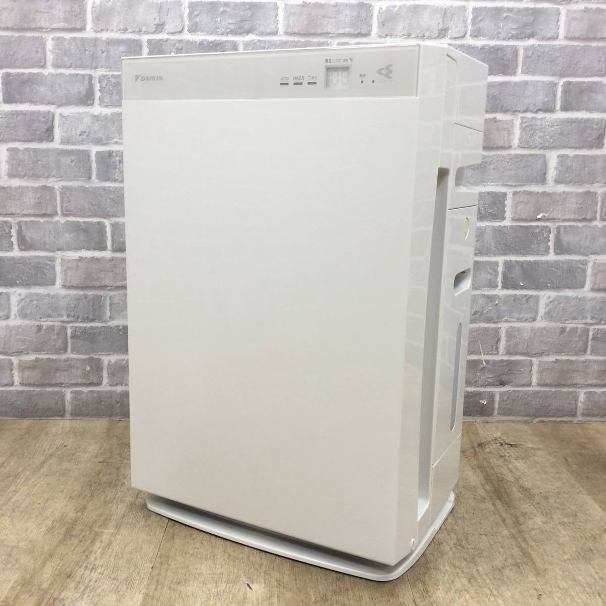ダイキン 加湿空気清浄機 31畳 ACK70U-W 2018年製 | リユース家電Happy