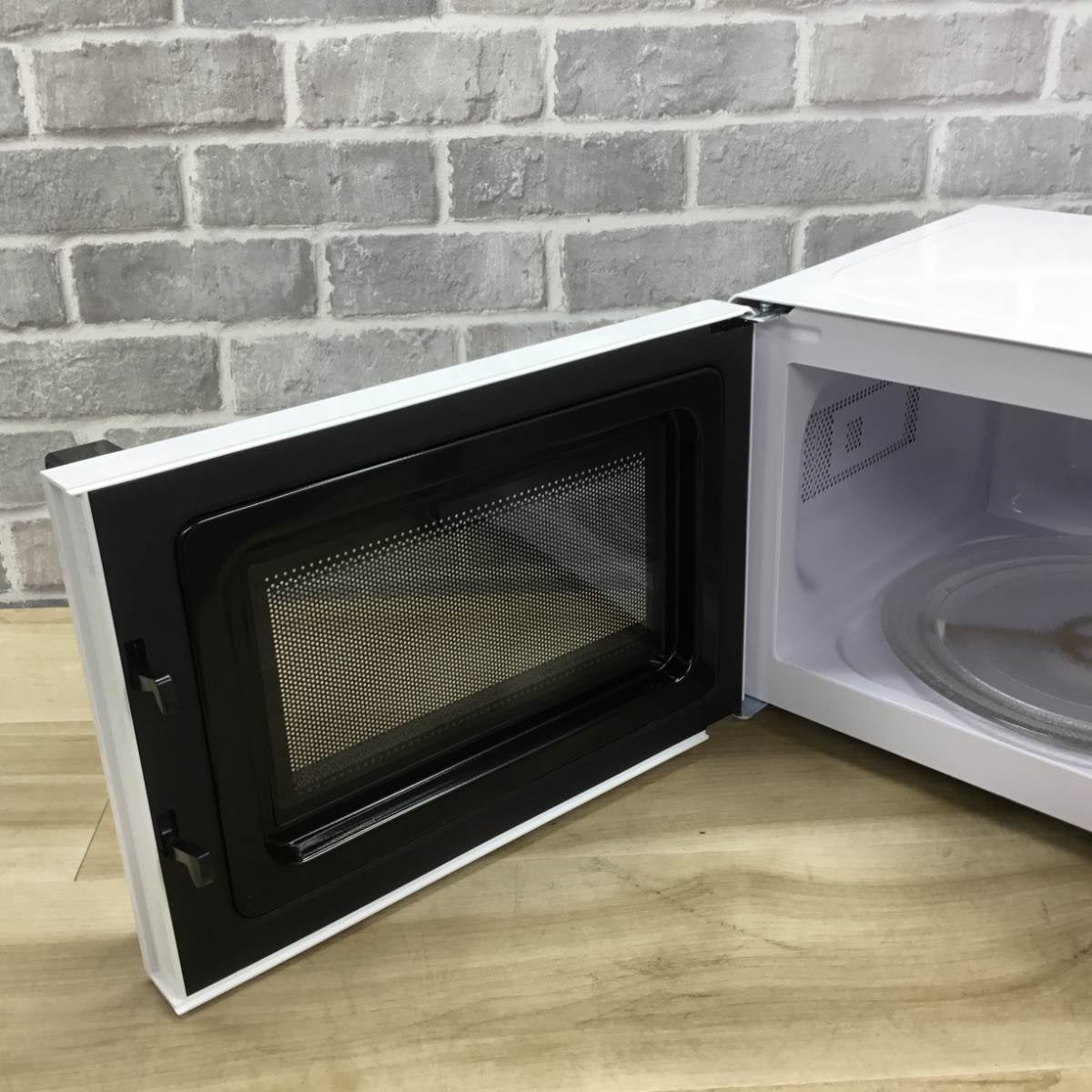 Comfee' 電子レンジ 650W 17L ヘルツフリー CF-EM201-WB 2024年製