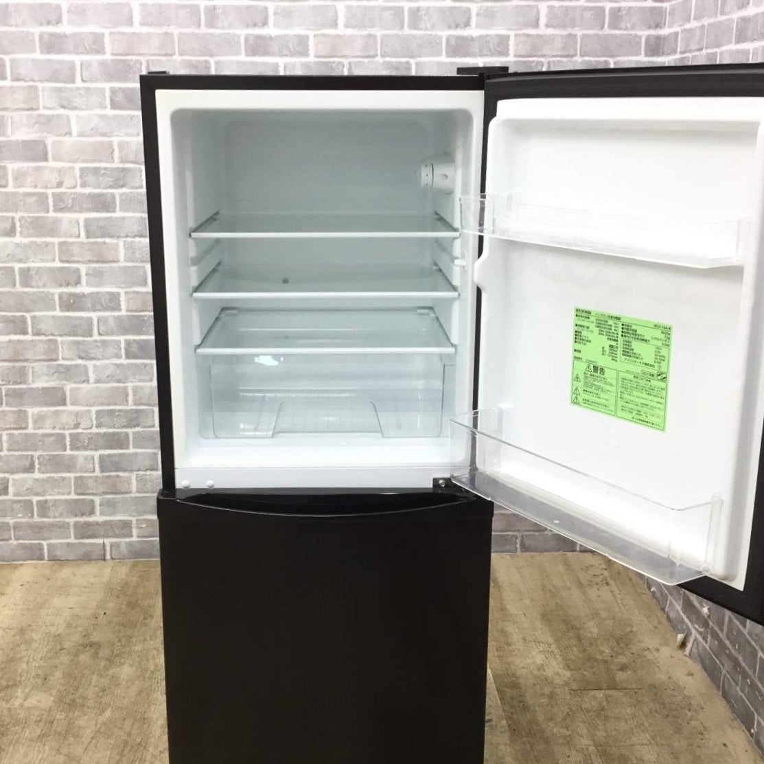 アイリスオーヤマ 冷蔵庫 2ドア 142L 右開き IRSD-14A-B 2021年製